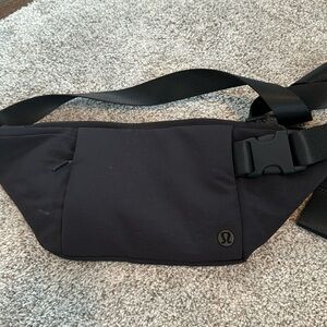 Black Lululemon Fanny pack
